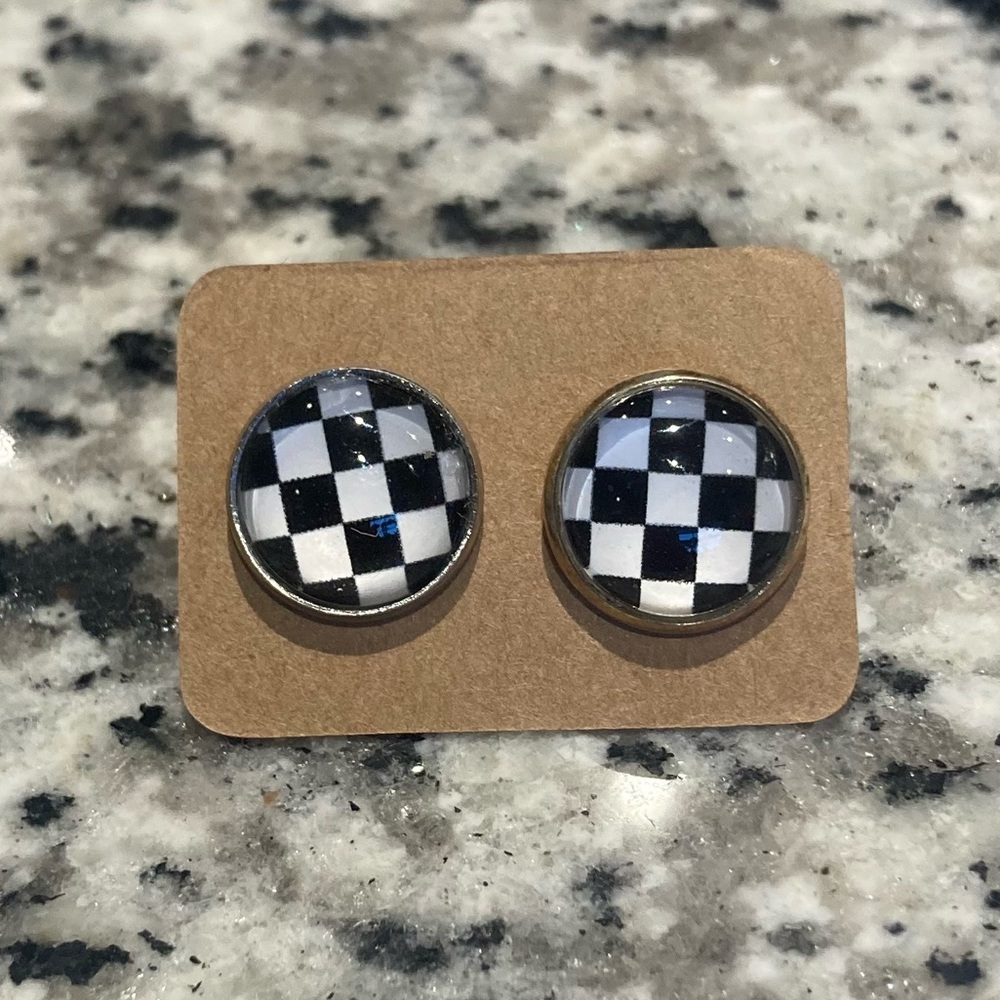 Checkered Racing Stud Earrings Black White